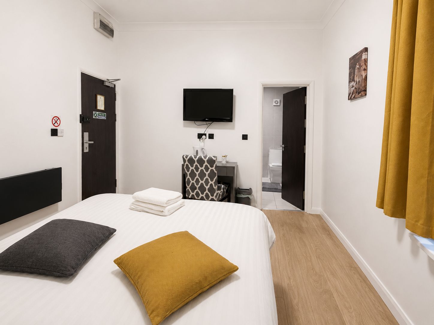 Double room variation